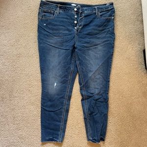 Button fly raw hem Old Navy Rockstar Jean